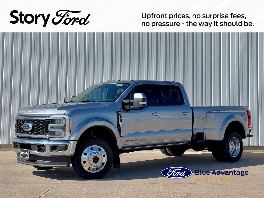 Used 2023 Ford F450 Lariat w/ Lariat Ultimate Package AWD/4WD image 1