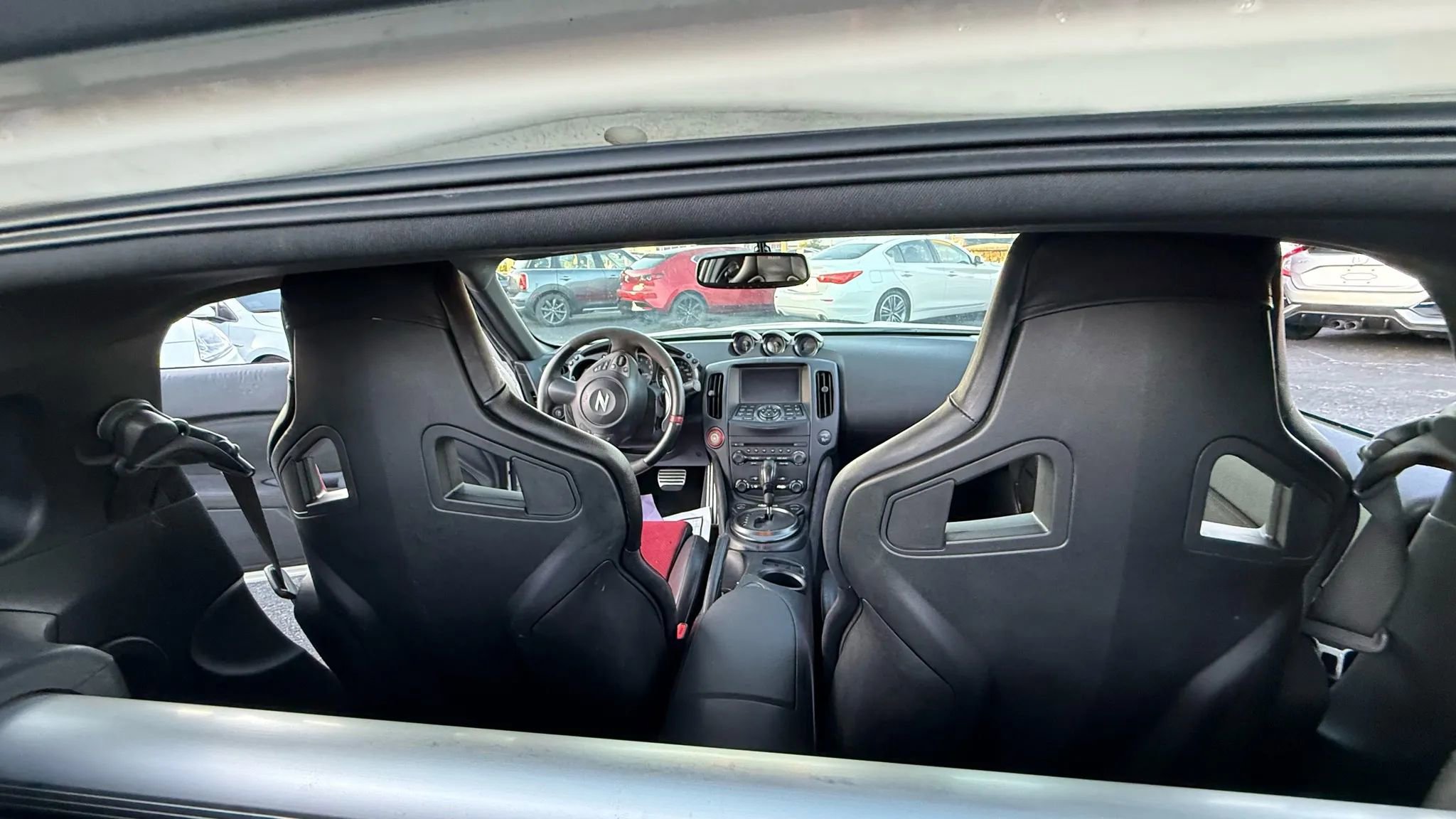 Used 2016 Nissan 370Z NISMO image 14