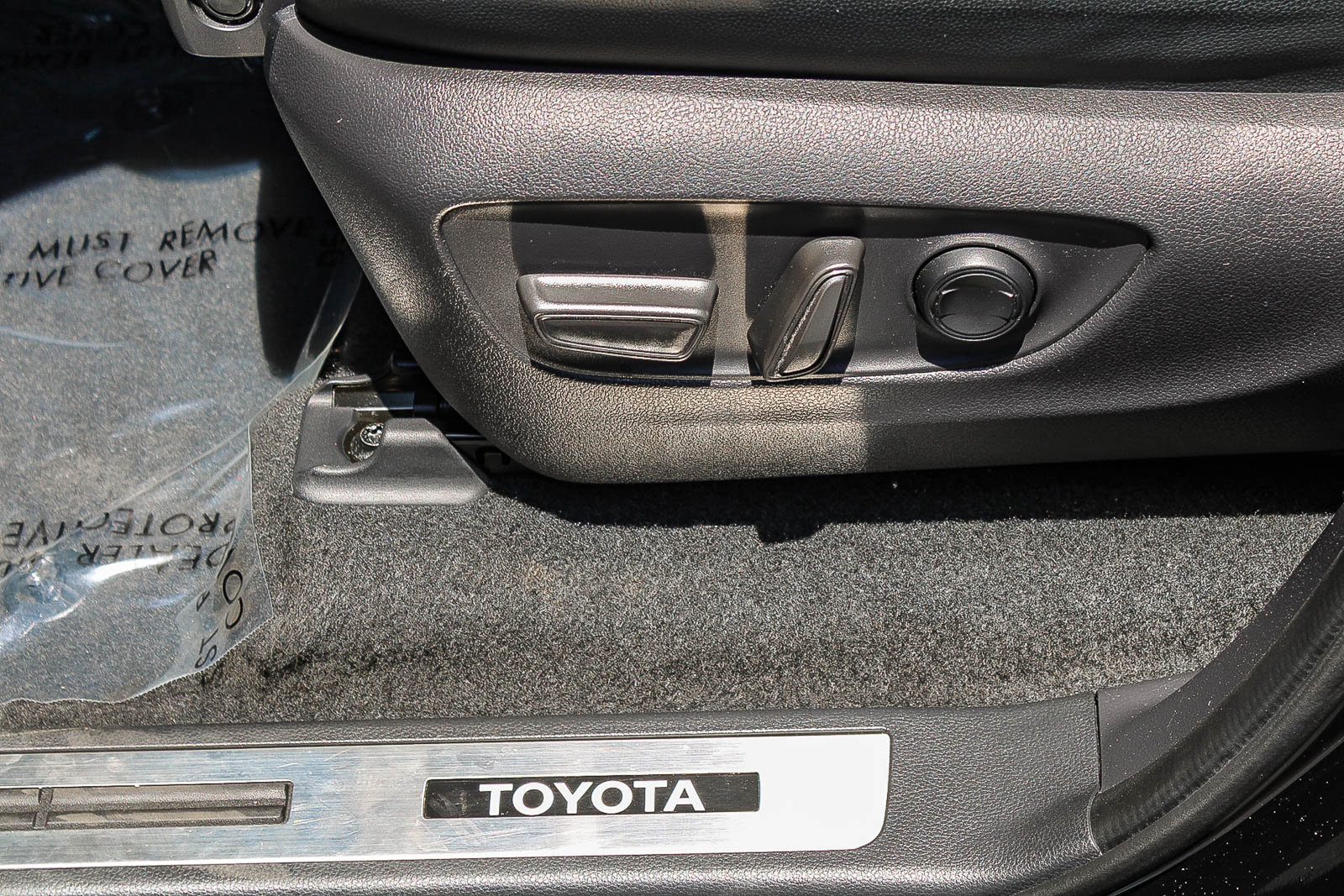 Used 2024 Toyota Land Cruiser AWD/4WD image 23