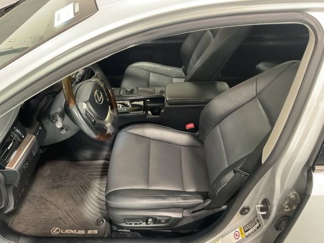 Used 2014 Lexus ES 350 w/ Premium Package FWD image 15