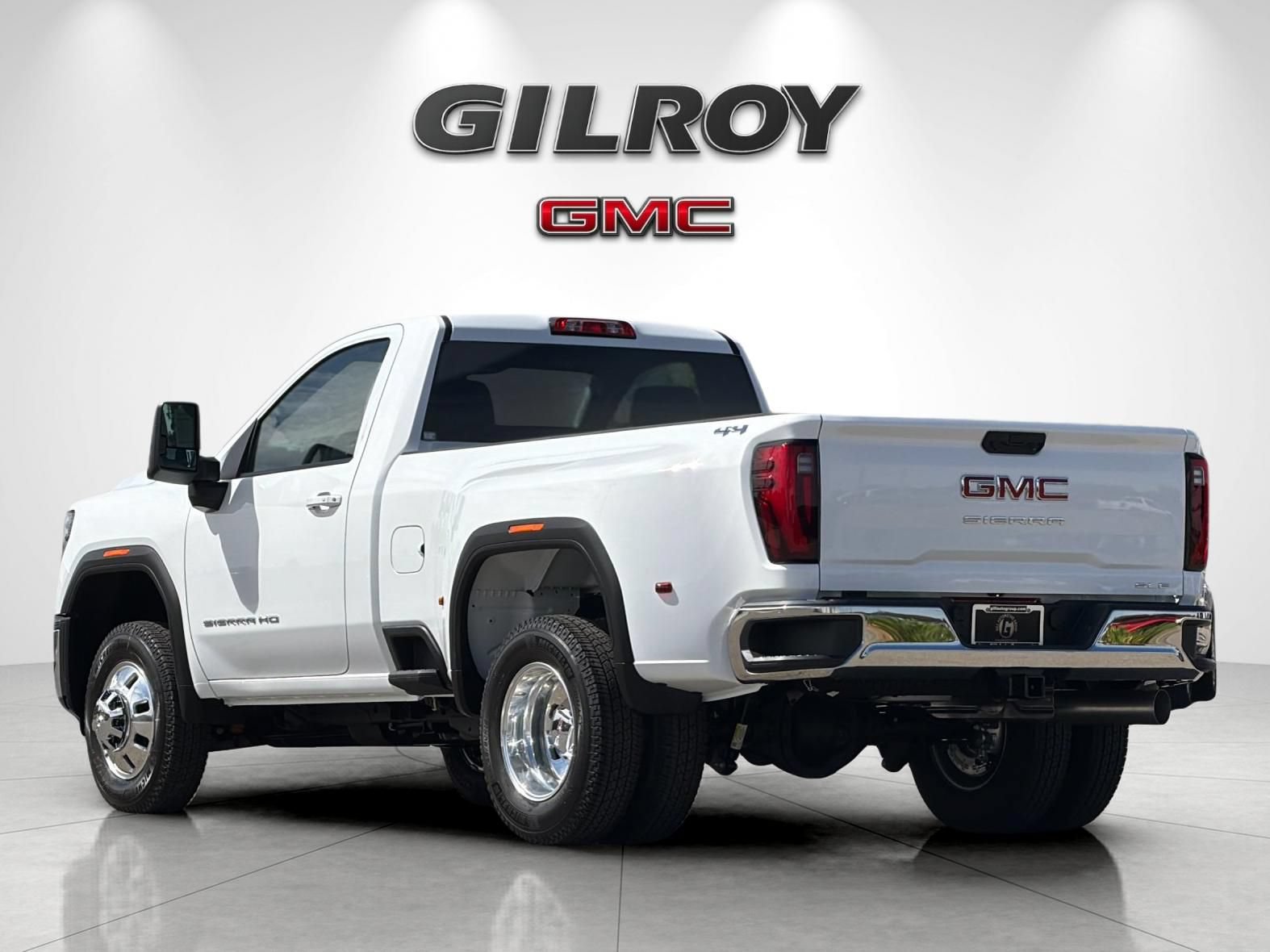 New 2026 GMC Sierra 3500 SLE AWD/4WD image 5