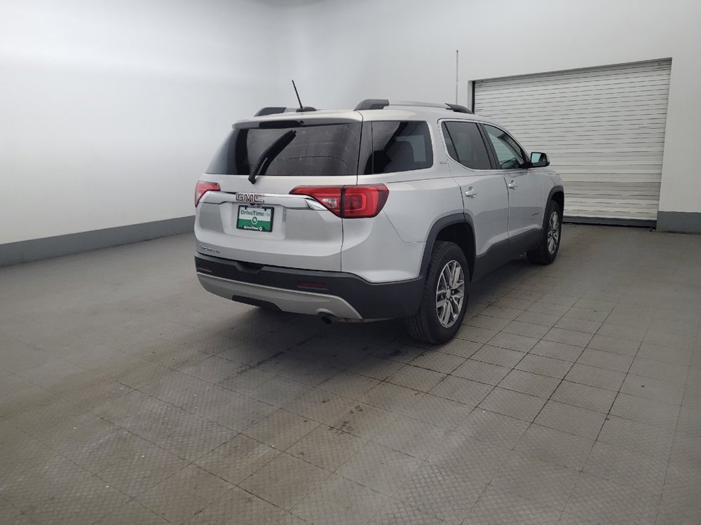 Used 2018 GMC Acadia SLE FWD image 9