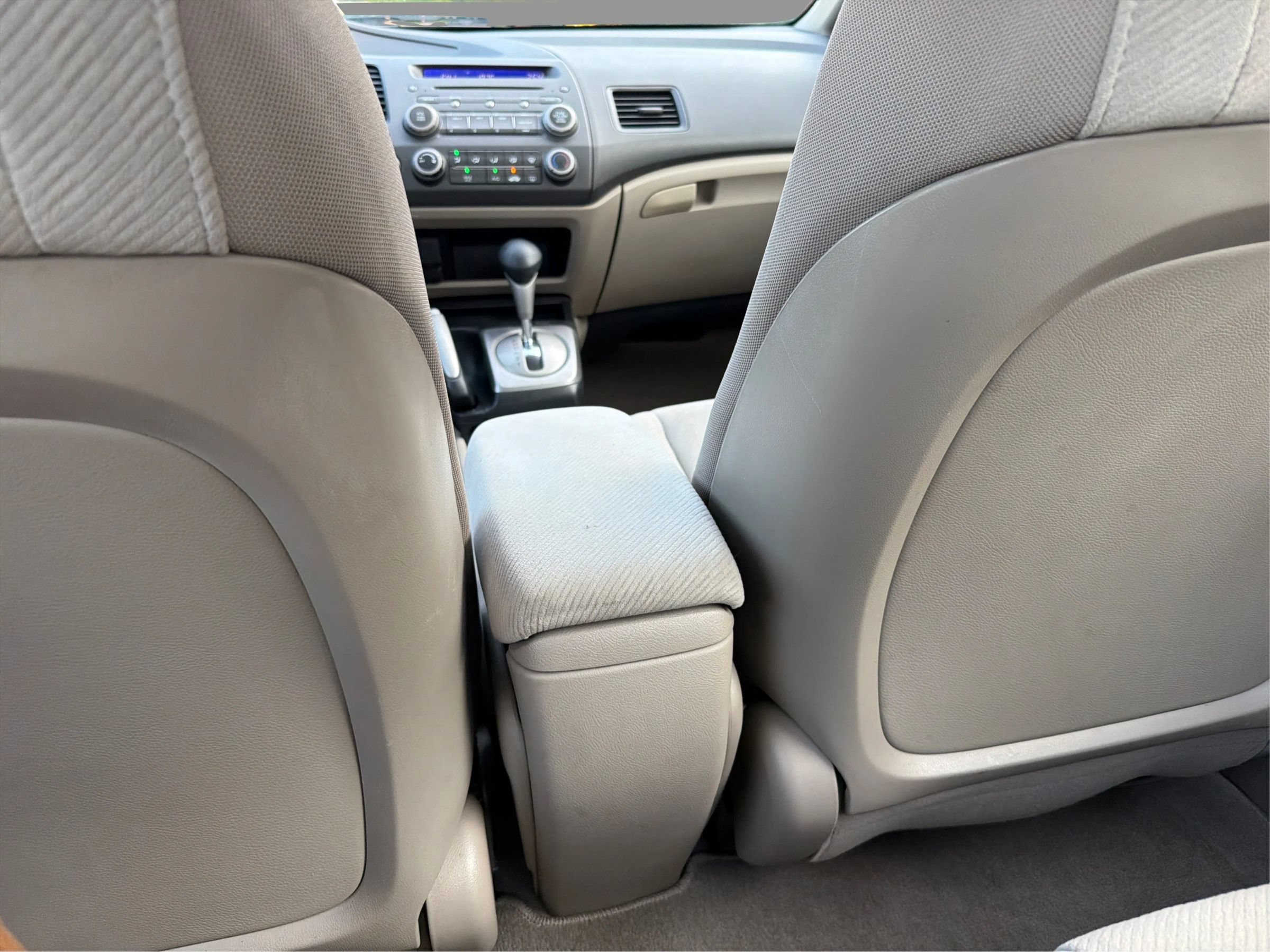 Used 2010 Honda Civic LX image 21