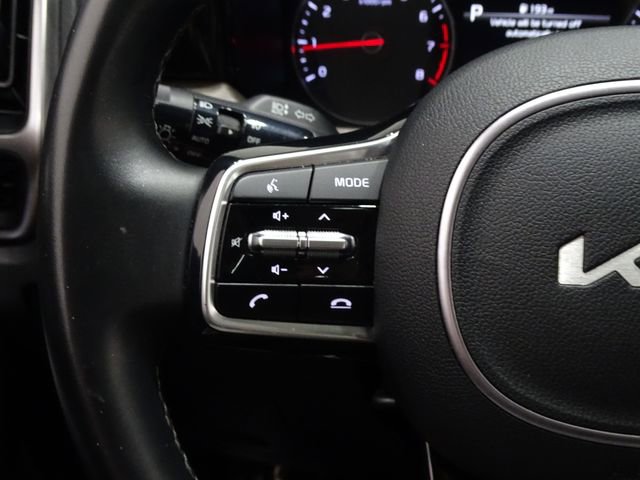 Used 2022 Kia Sorento EX w/ Panoramic Sunroof Package image 29