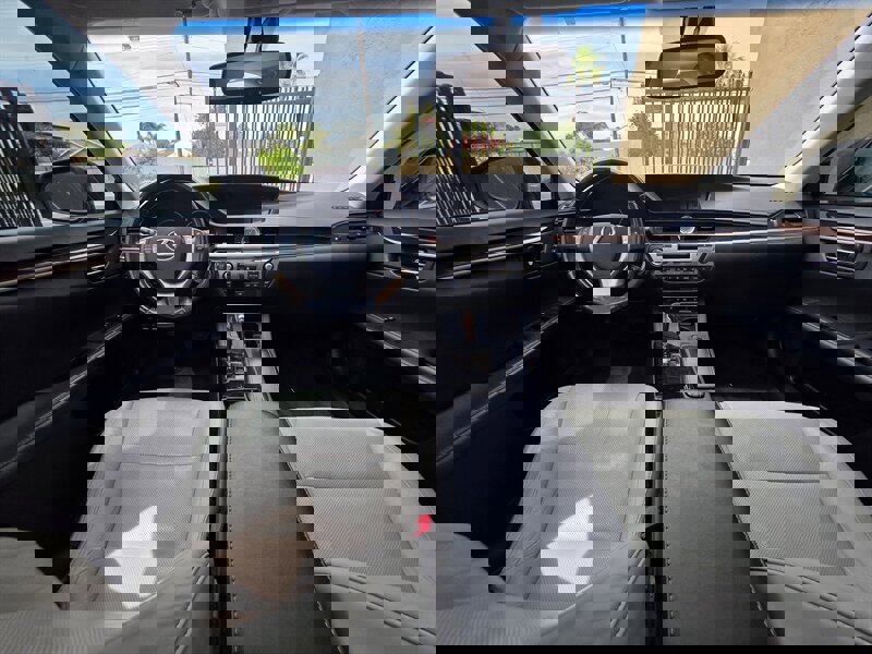 Used 2013 Lexus ES 350 w/ Luxury Pkg image 15