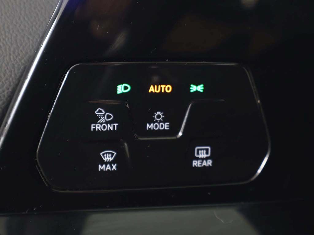 Used 2022 Volkswagen Golf R AWD/4WD image 45