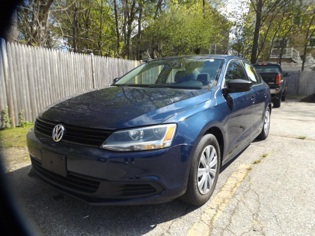 Used 2014 Volkswagen Jetta S FWD image 1