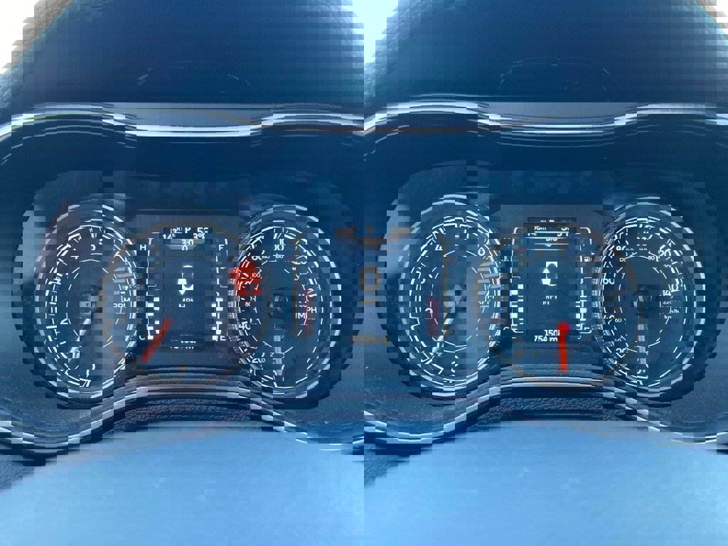 Used 2021 Jeep Cherokee Latitude image 16