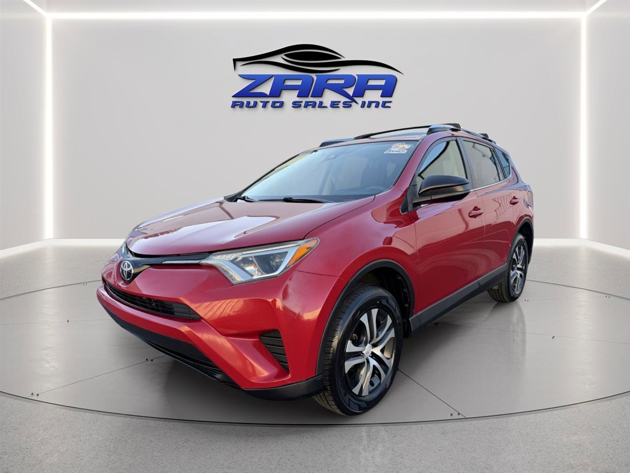 Used 2017 Toyota RAV4 LE w/ Carpet Mat Package image 2