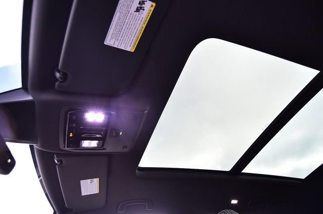 New 2026 Volkswagen Atlas Cross Sport SE image 21