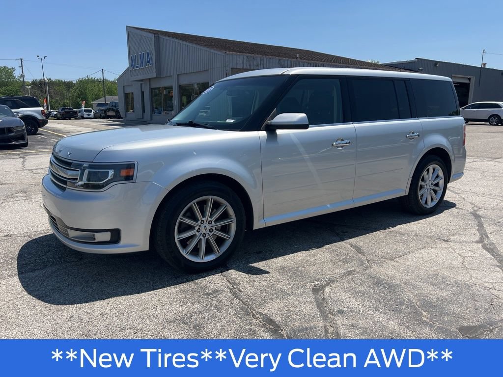 Used 2019 Ford Flex Limited AWD/4WD image 3