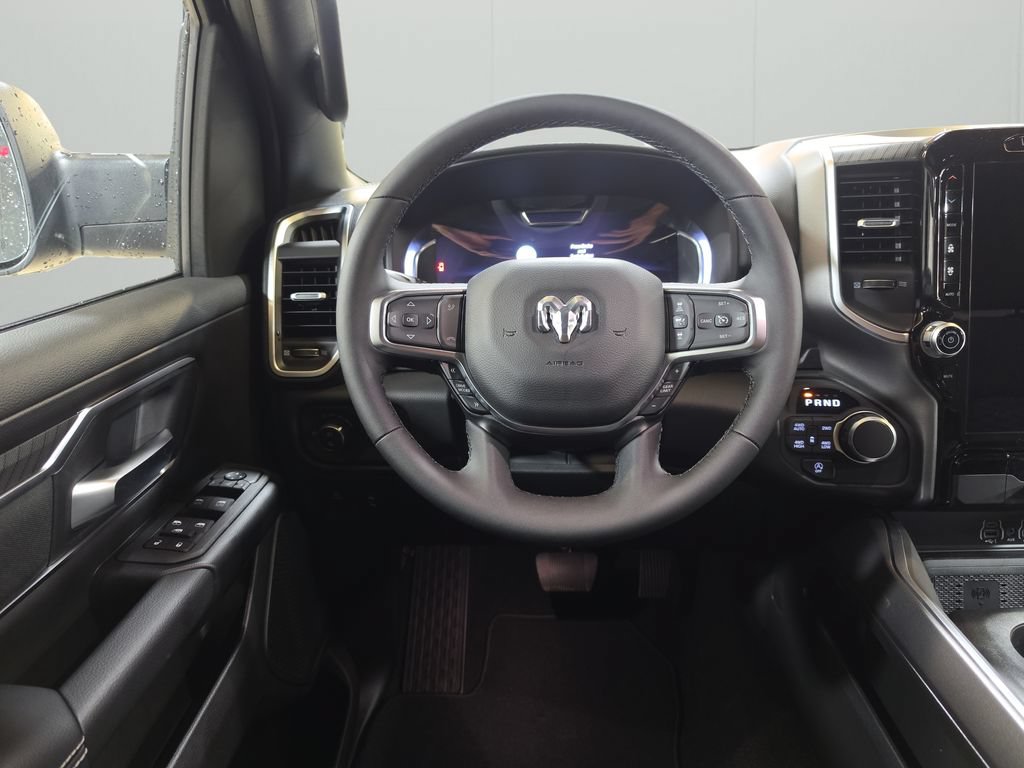 New 2026 RAM 1500 Big Horn AWD/4WD image 19