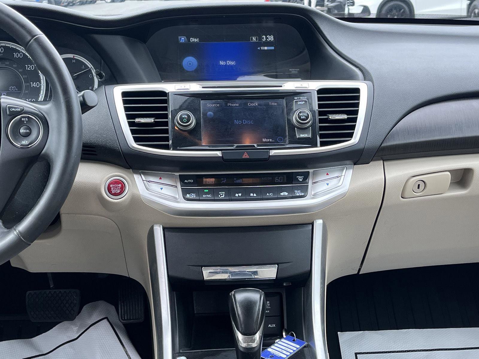 Used 2015 Honda Accord EX-L image 19