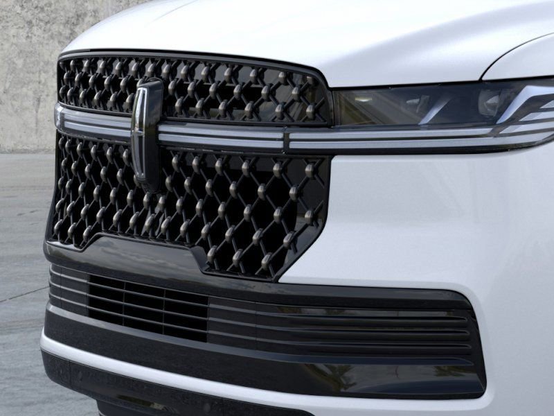 New 2026 Lincoln Navigator L Black Label image 17