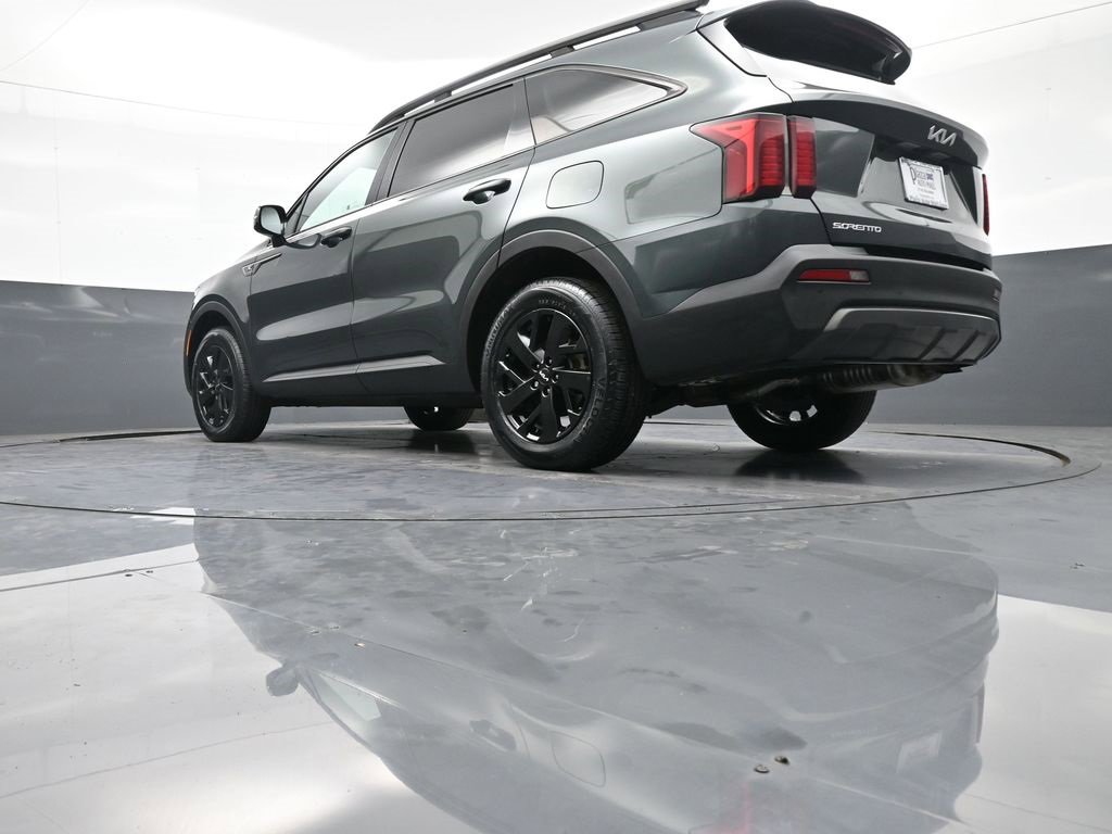 Certified 2023 Kia Sorento S w/ Panoramic Sunroof Package image 33