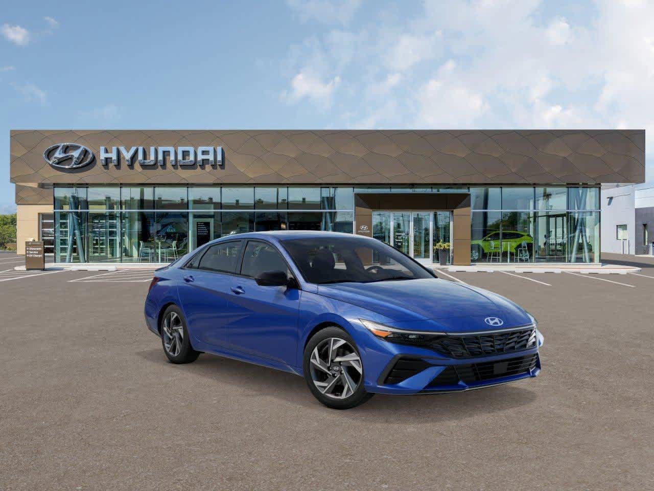 Used 2026 Hyundai Elantra SEL Sport FWD image 2