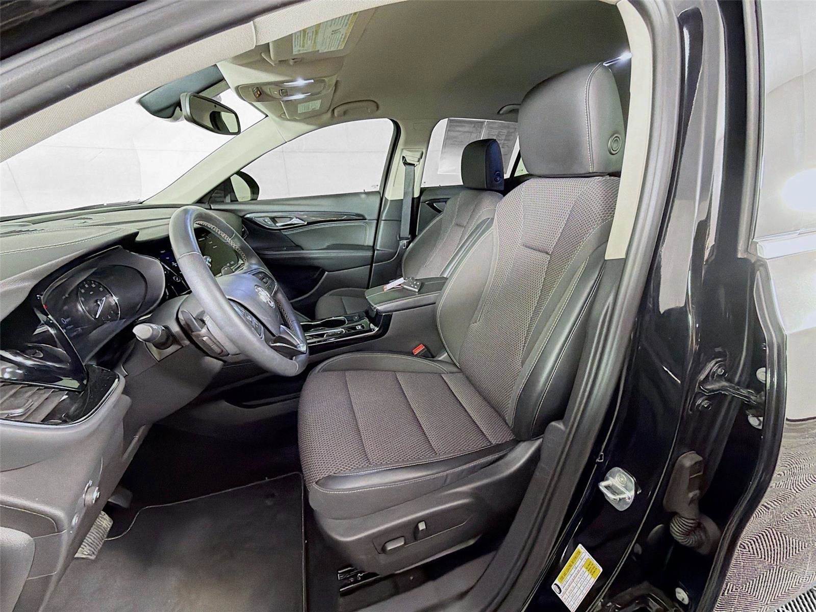 Used 2022 Buick Envision Preferred AWD/4WD image 11