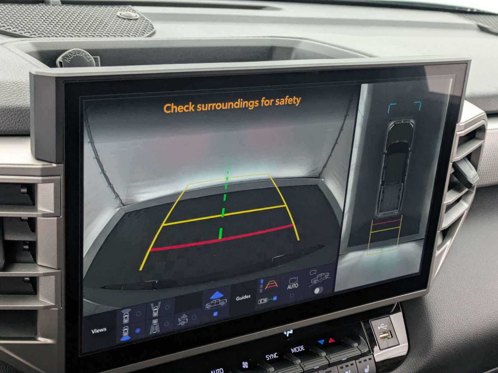 Used 2025 Toyota Tundra Limited w/ TRD Off-Road Package image 31