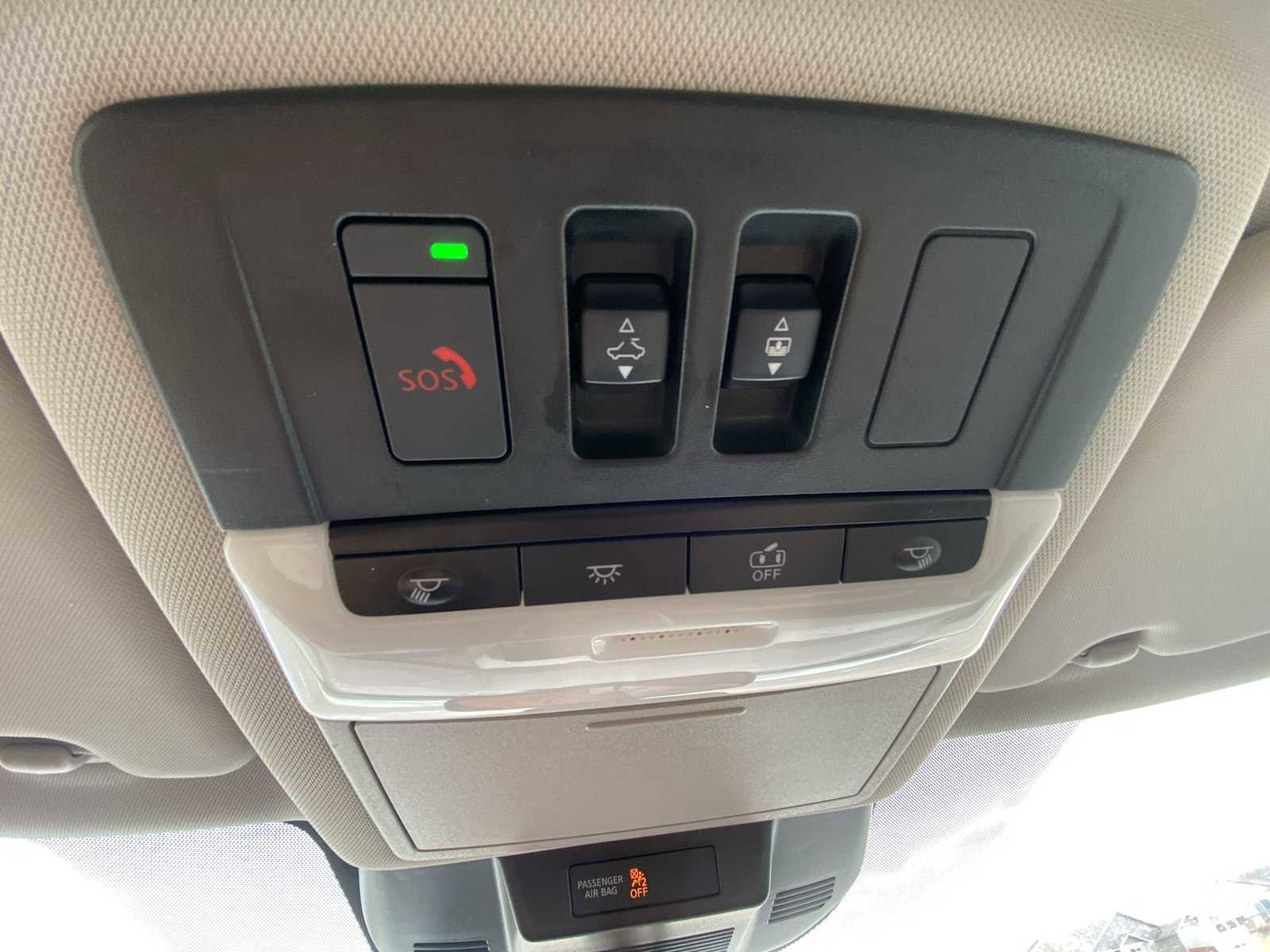 Used 2023 Nissan Rogue SL image 26