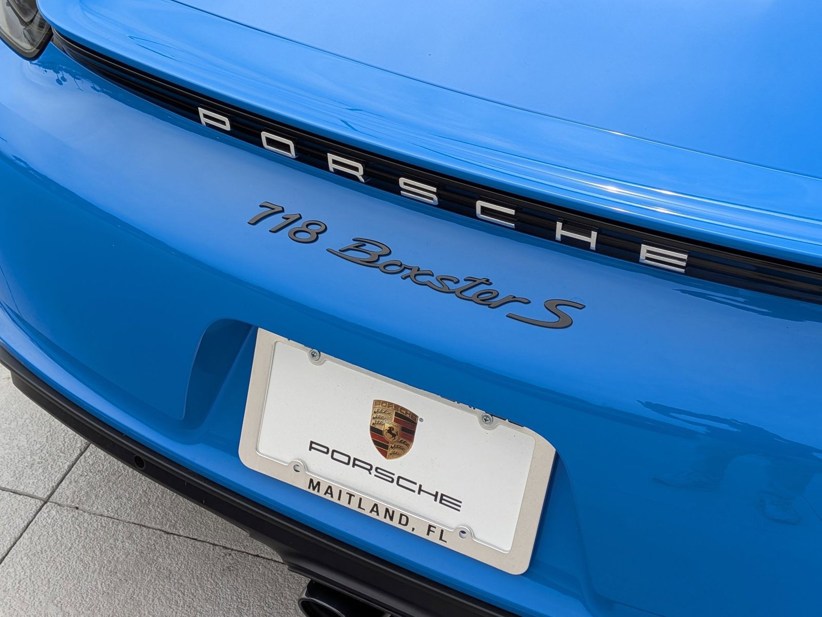 New 2025 Porsche 718 Boxster S image 13