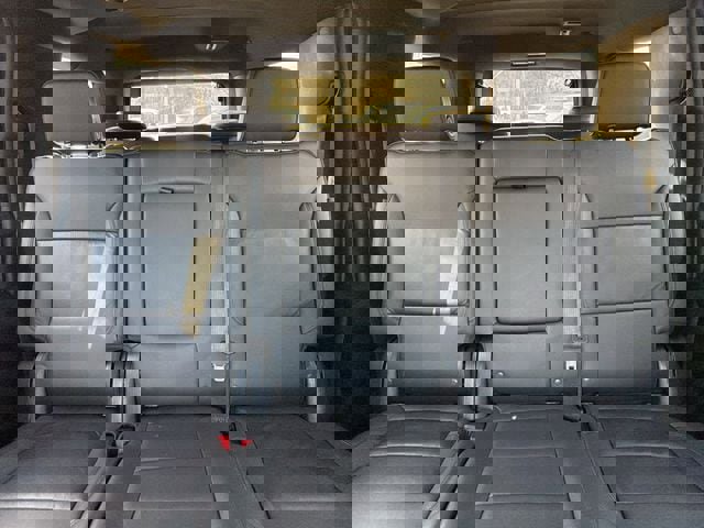 Used 2022 Chevrolet Suburban Z71 image 33