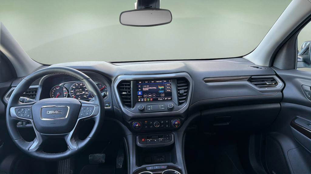 Used 2023 GMC Acadia AT4 w/ Technology Package image 7