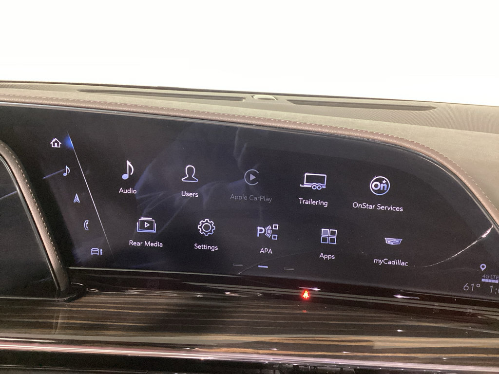 Used 2023 Cadillac Escalade Premium Luxury w/ Performance Package image 36