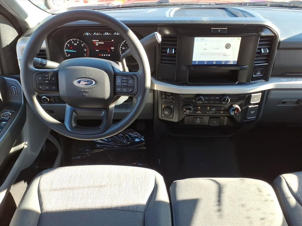 New 2026 Ford F350 XLT w/ 360-Degree Camera Package image 16