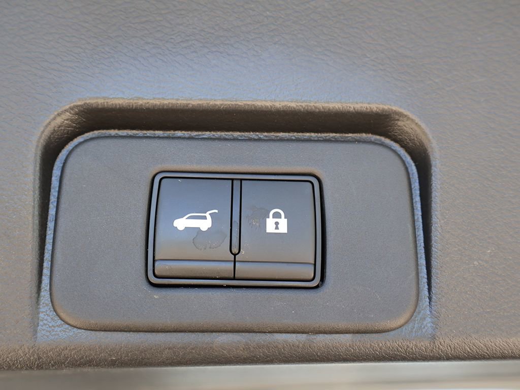 Used 2023 Nissan Rogue SL FWD image 51
