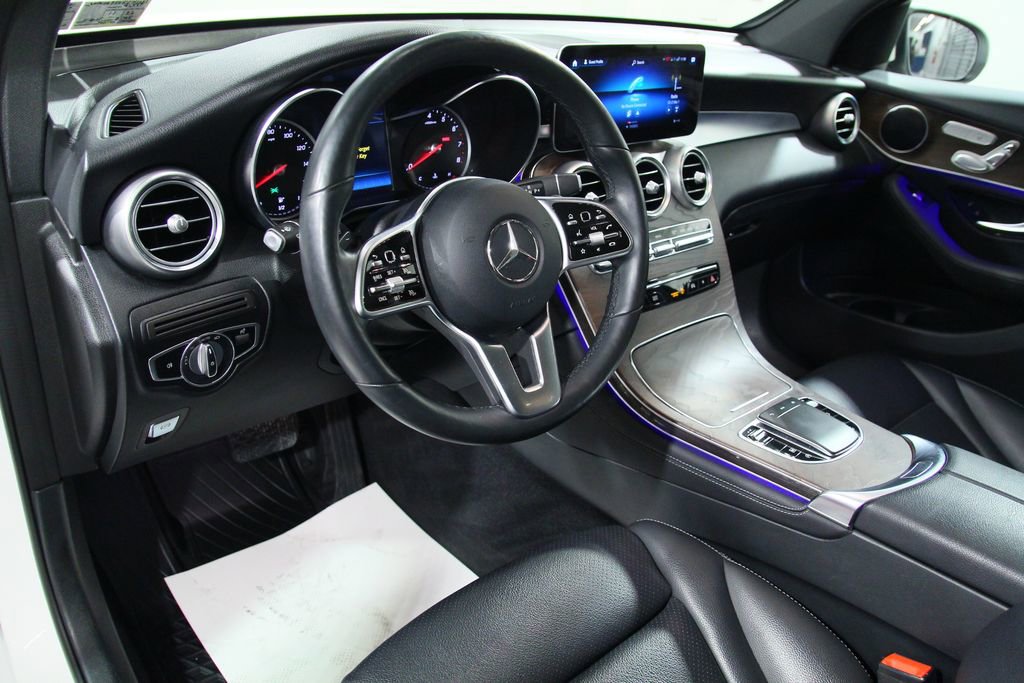Certified 2020 Mercedes-Benz GLC 300 4MATIC image 6