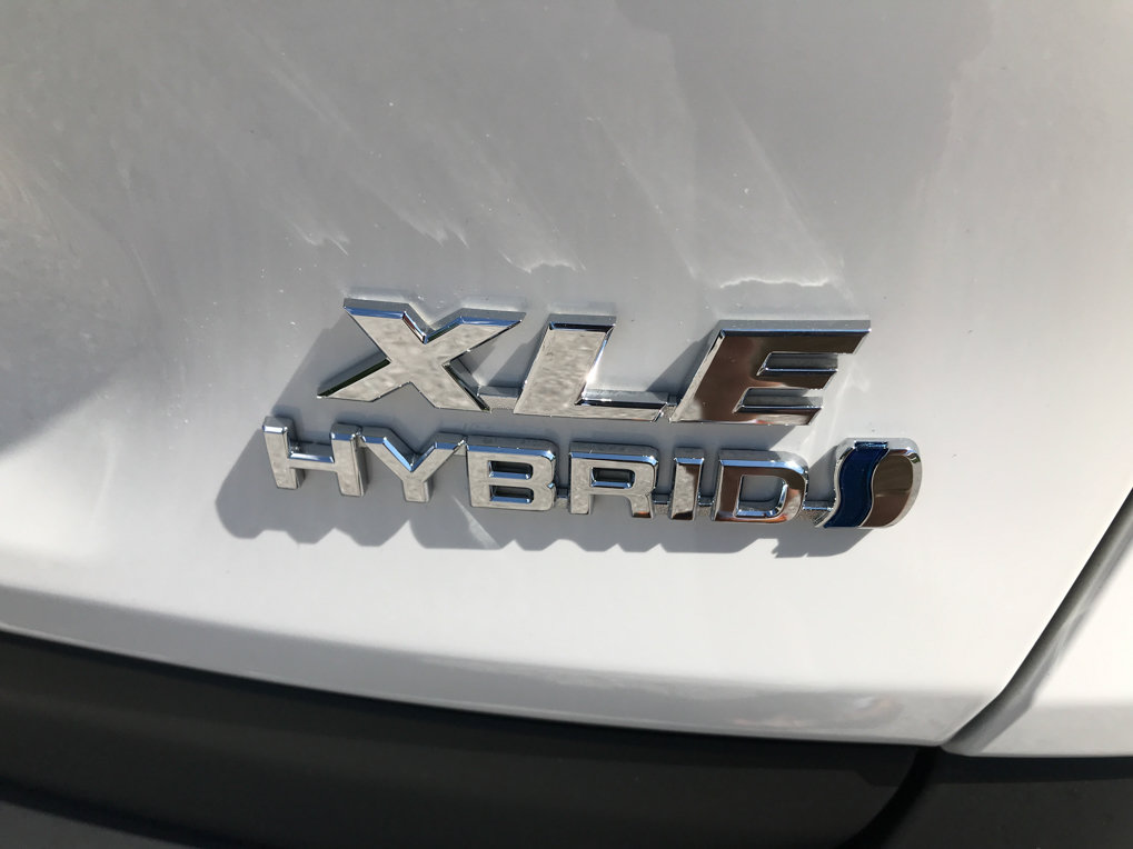 Certified 2023 Toyota RAV4 XLE AWD/4WD image 10