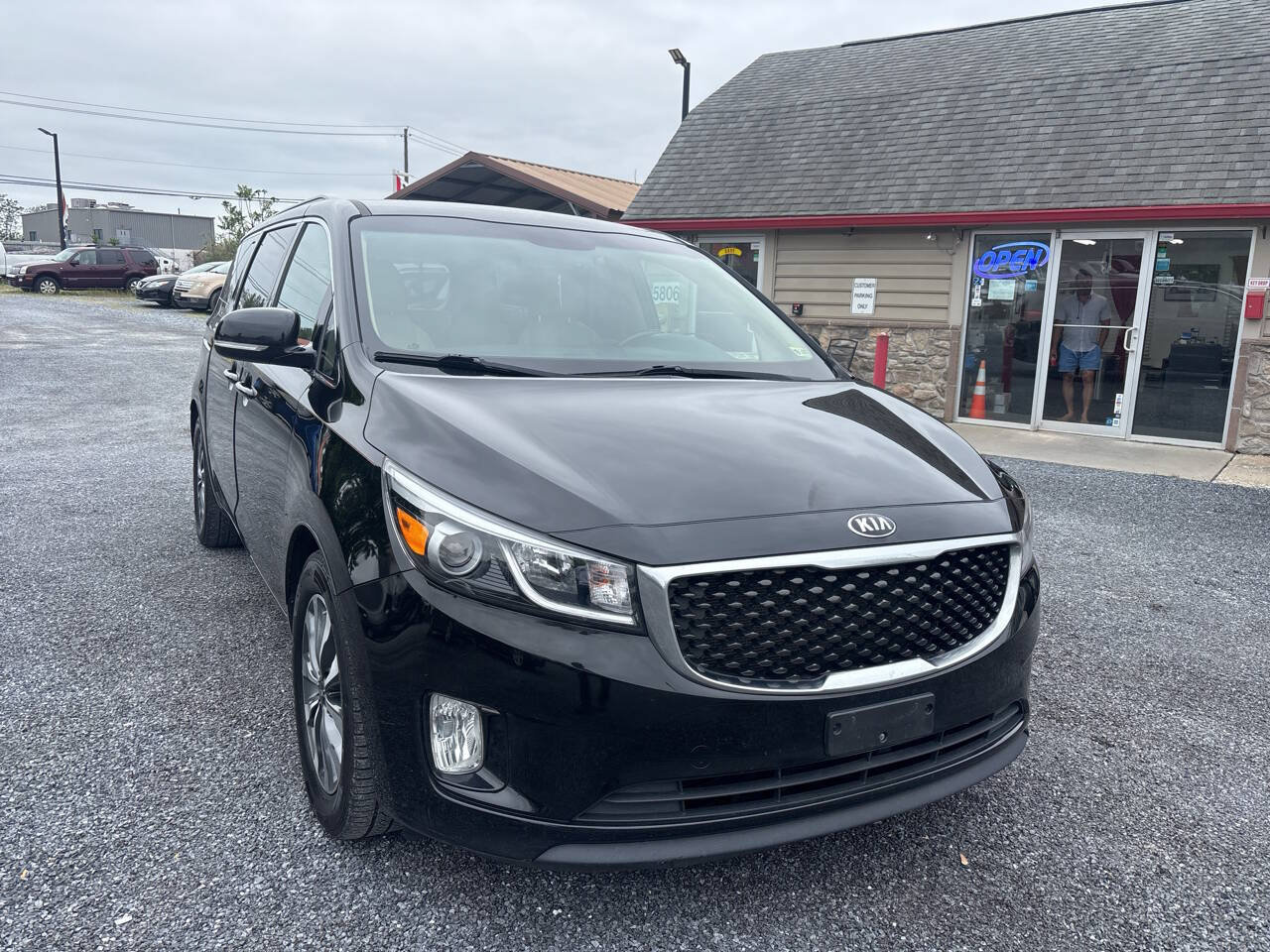Used 2015 Kia Sedona SX FWD image 3