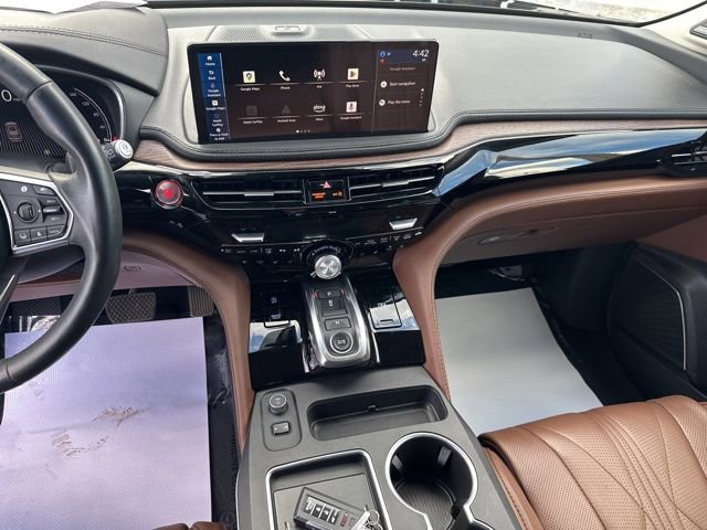 Certified 2025 Acura MDX SH-AWD w/ Advance Package image 10