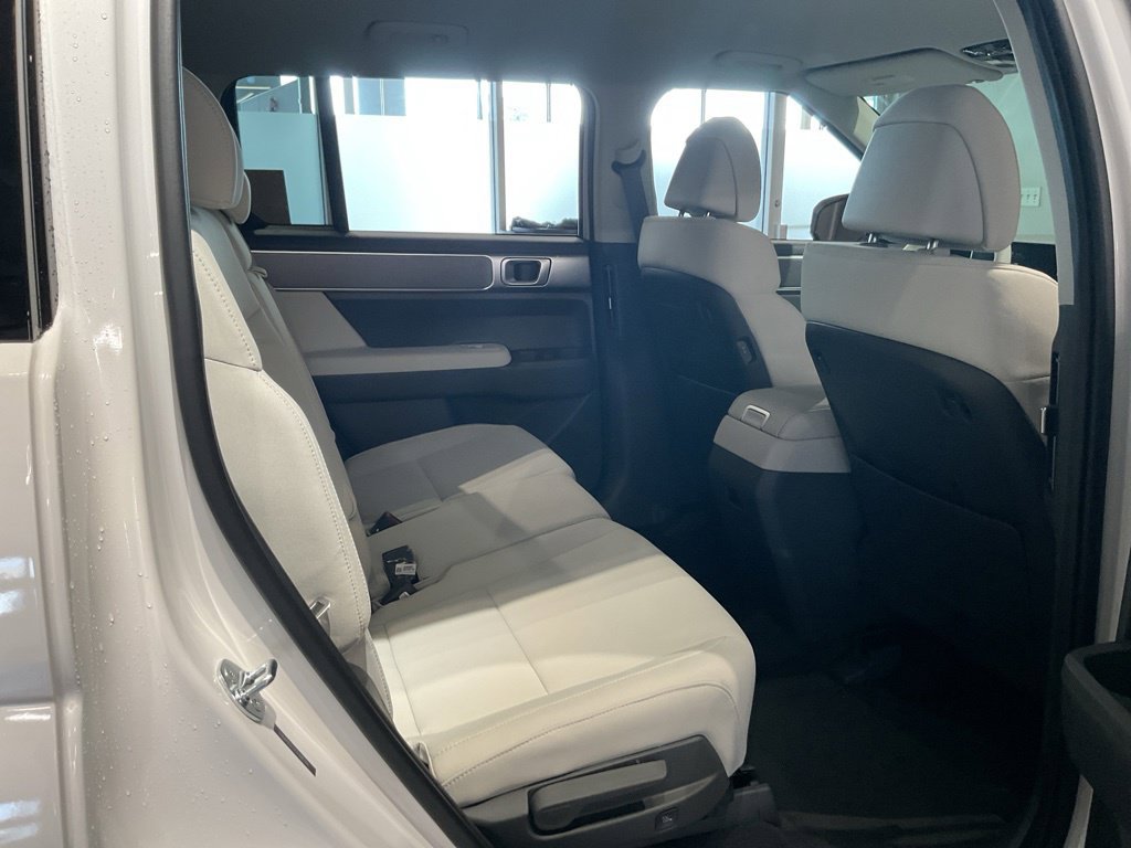 New 2026 Hyundai Santa Fe SE AWD/4WD image 24