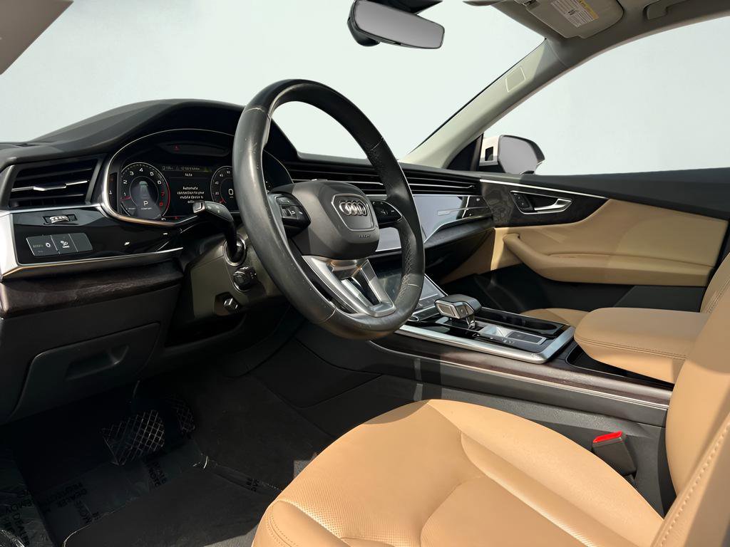 Used 2022 Audi Q8 Premium Plus image 2