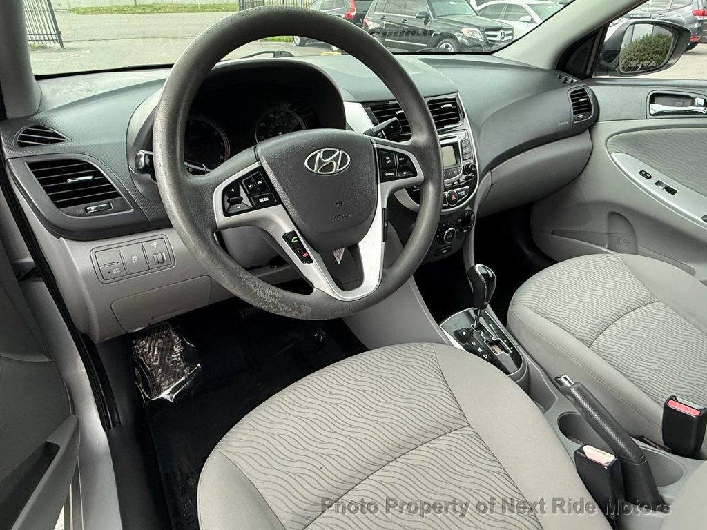 Used 2012 Hyundai Accent GLS w/ Premium Pkg 3 FWD image 13