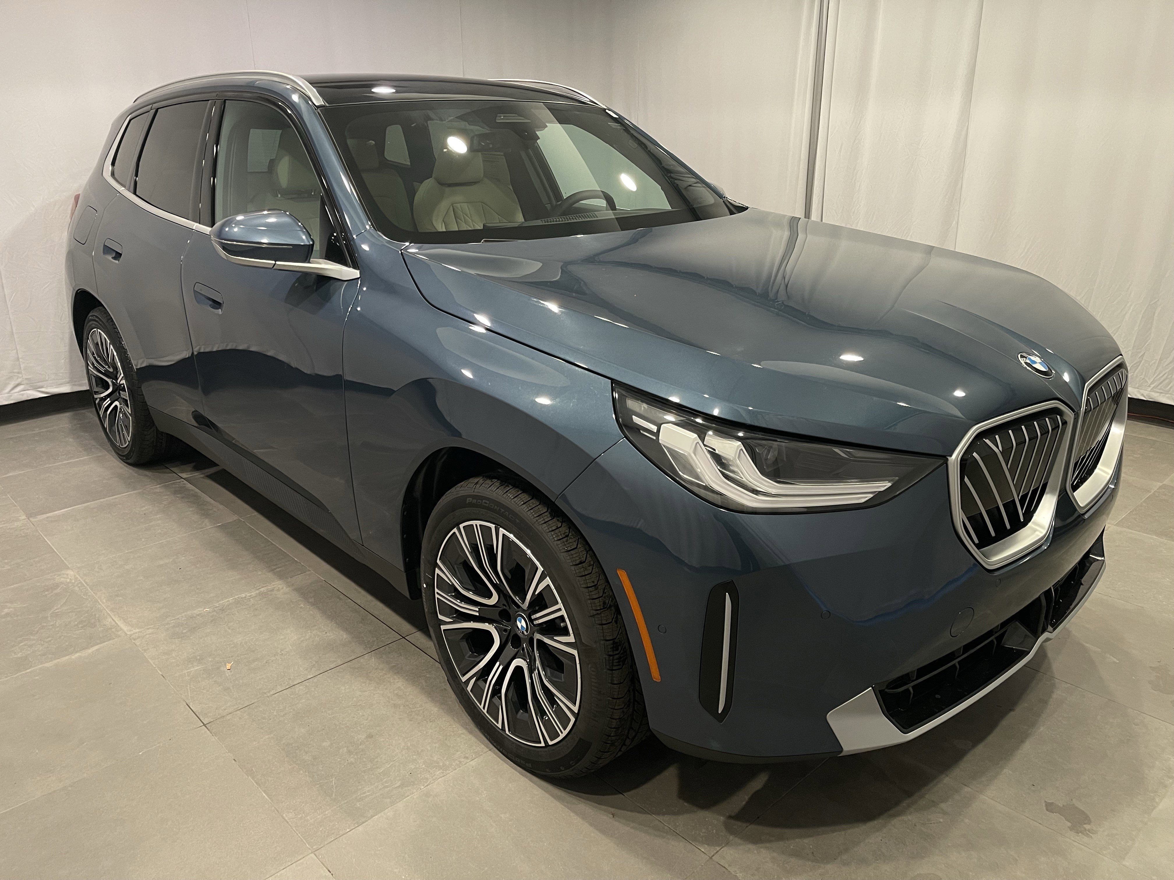 New 2026 BMW X3 xDrive30 w/ Convenience Package video 3