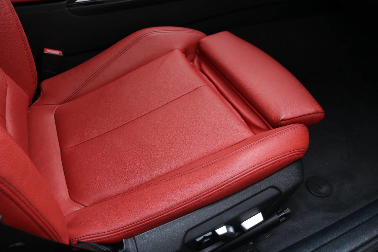 Used 2016 BMW 340i Sedan image 26