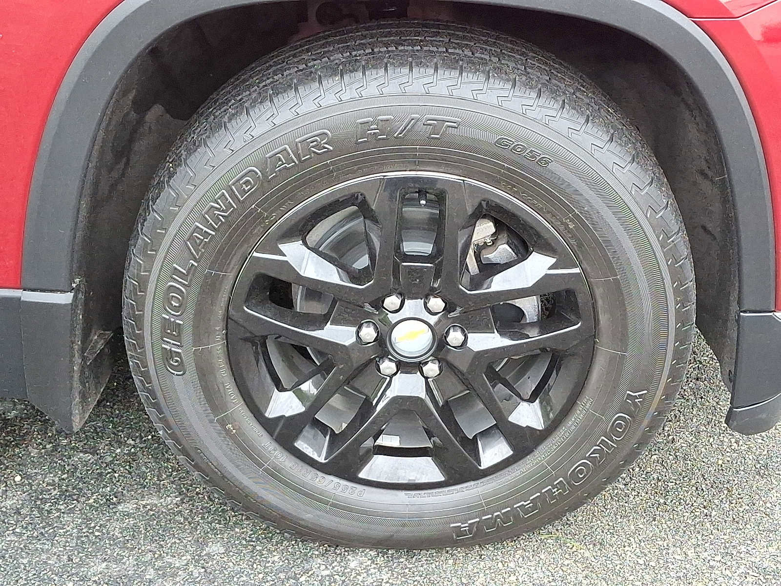 Used 2019 Chevrolet Traverse LT w/ LPO, Blackout Package AWD/4WD image 8