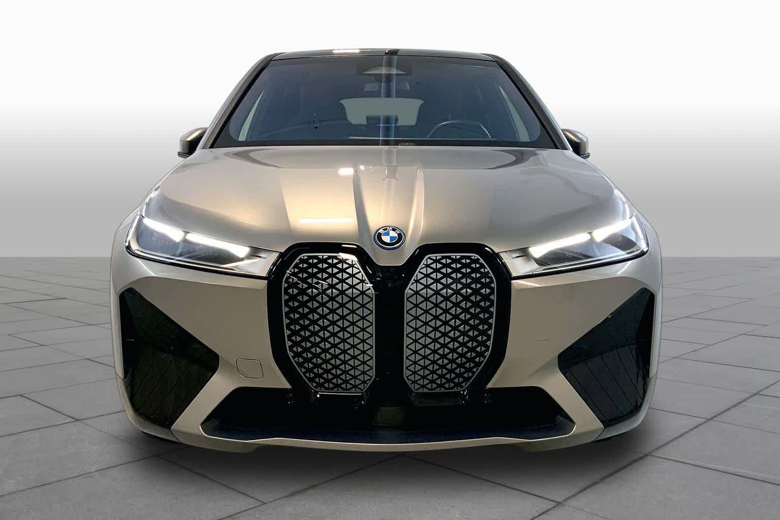 Certified 2024 BMW iX xDrive50 w/ Sport Package AWD/4WD image 3