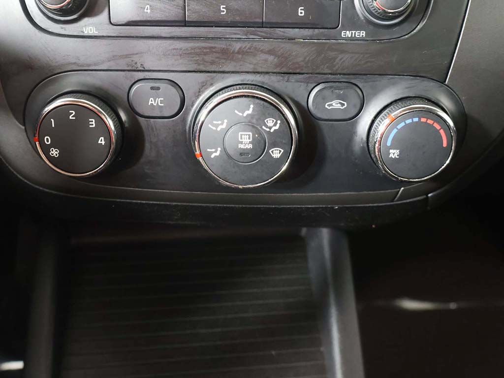 Used 2016 Kia Forte LX FWD image 35