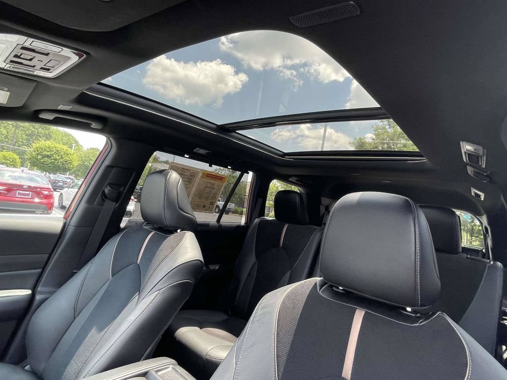 Used 2024 Toyota Grand Highlander AWD Hybrid image 26
