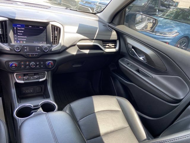 Used 2023 GMC Terrain SLT w/ Tech Package AWD/4WD image 14