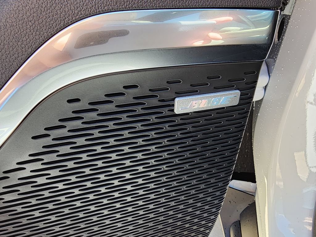 New 2026 GMC Acadia Elevation image 15