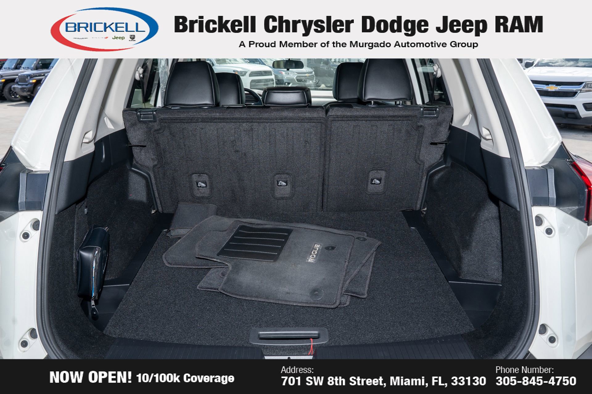 Used 2023 Nissan Rogue SV w/ SV Premium B Package image 9