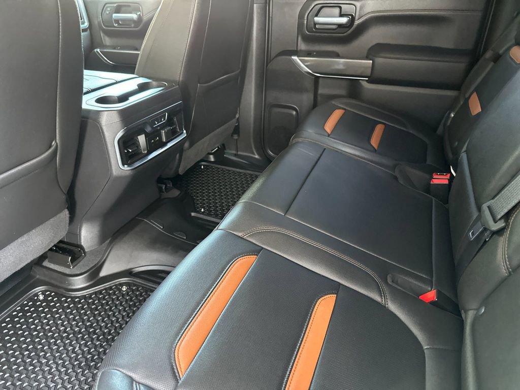 Used 2021 GMC Sierra 1500 AT4 w/ AT4 Value Package AWD/4WD image 11