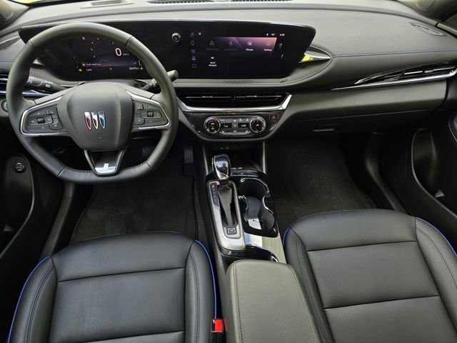 Used 2025 Buick Envista Sport Touring w/ Convenience I Package FWD image 13