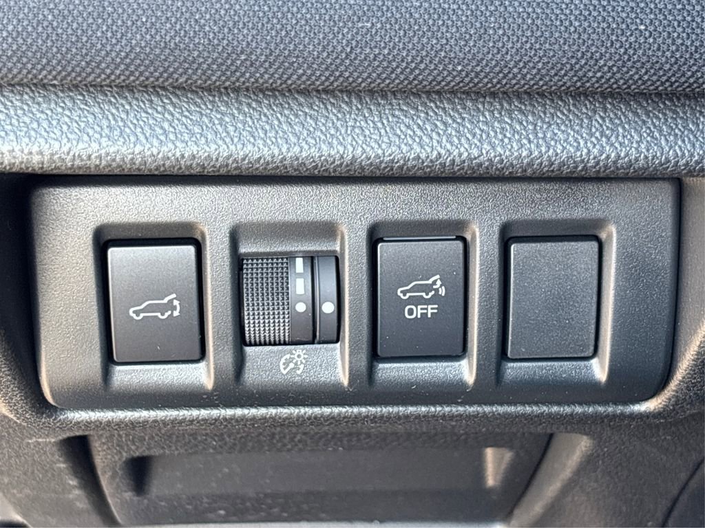 Used 2023 Subaru Forester Premium image 35