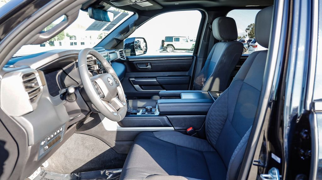 Used 2025 Toyota Sequoia SR5 image 22