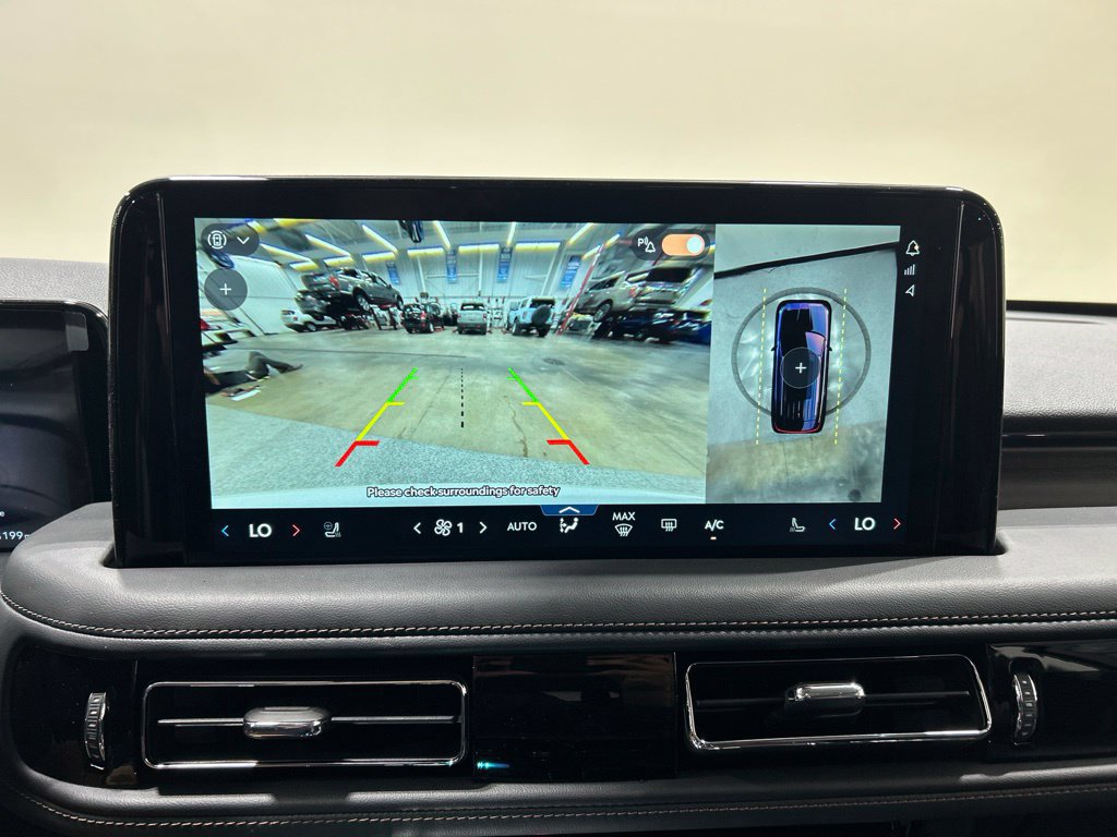 New 2026 Lincoln Aviator Reserve AWD/4WD image 17